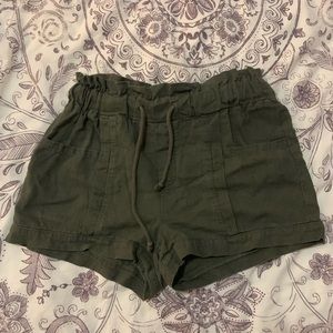Army green paper bag drawstring shorts